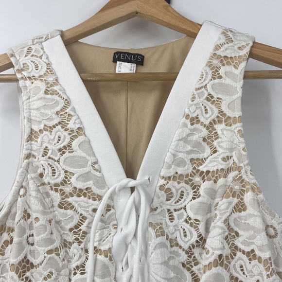 Venus creamy white lace top with criss cross tie front detail romantic - Picture 2 of 12